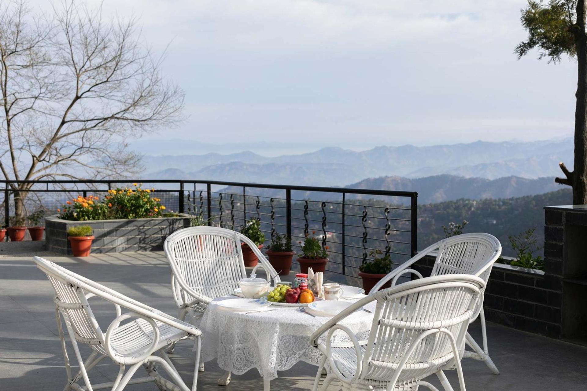 Stayvista At Springfield With Bonfire Kasauli Oda fotoğraf